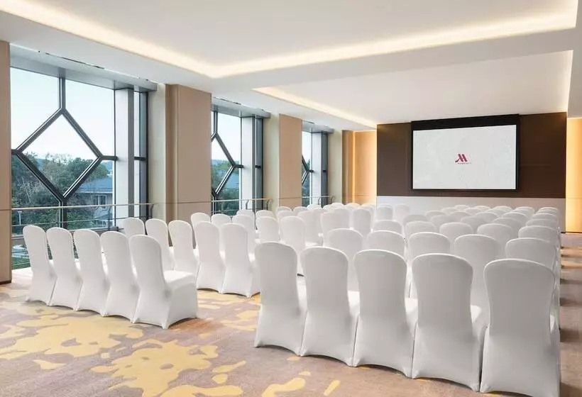 リゾートホテル Wuxi Marriott Hotel Lihu Lake