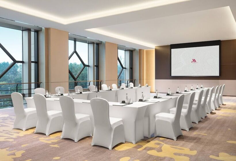 אתר נופש Wuxi Marriott Hotel Lihu Lake