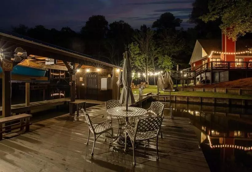 Bear Creek Cottage