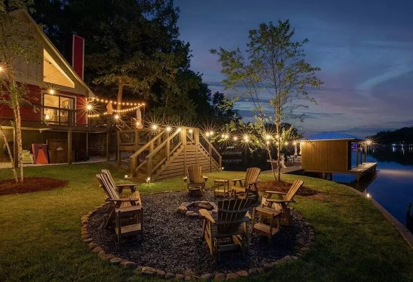 Bear Creek Cottage