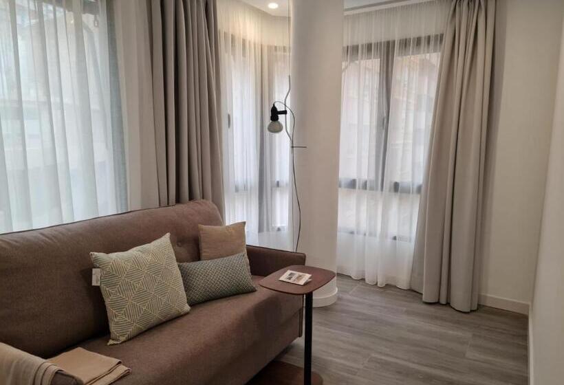 هتل Jerusalén Suites Alicante