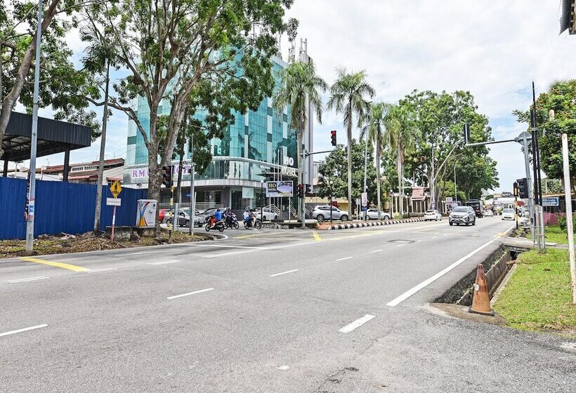 هتل Super Capital O 90545 Ho