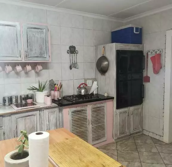 ペンション Vesa Guesthouse