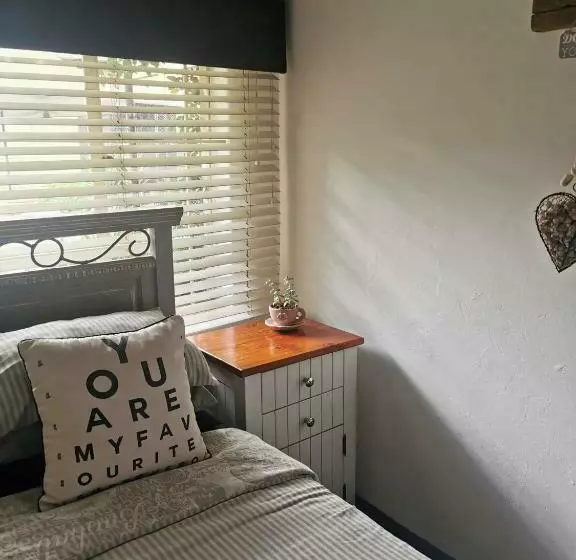 ペンション Vesa Guesthouse