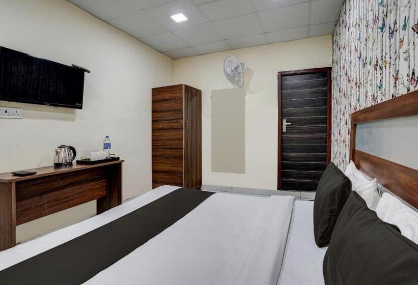 호텔 Oyo 90525  Blackberry