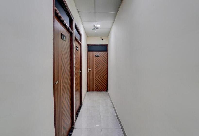 호텔 Oyo 90525  Blackberry