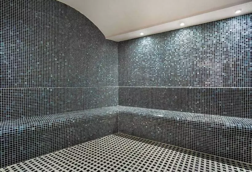 هتل Ramada Plaza By Wyndham Ordu