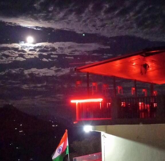 پانسیون Upvan Guest House And Residence