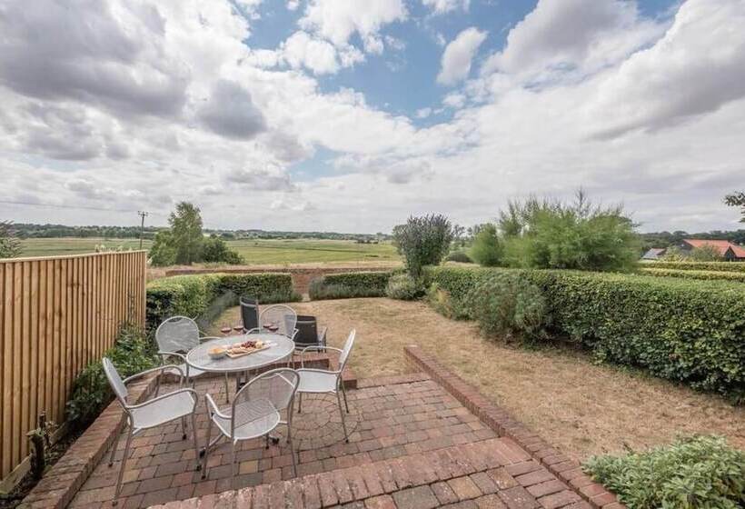 Sunset House, Blythburgh