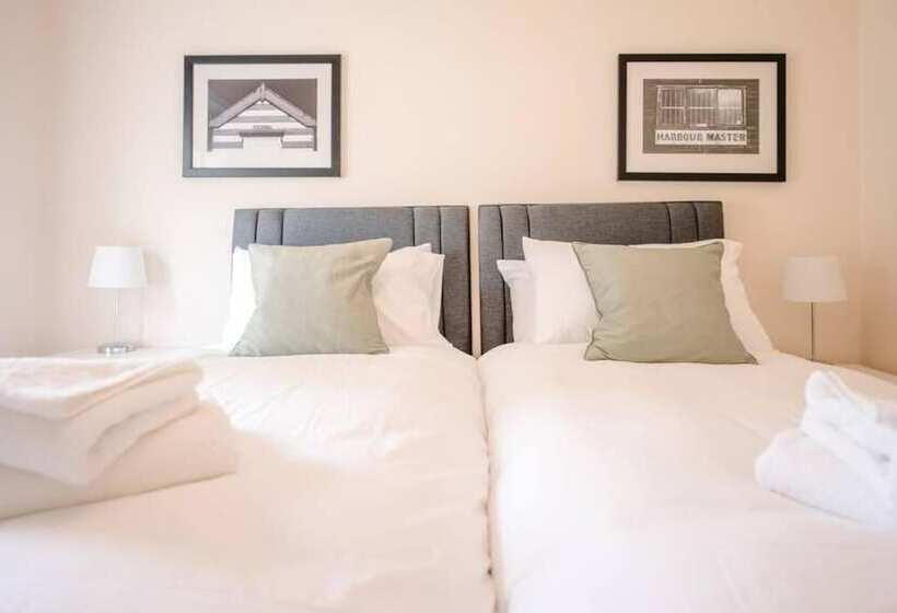 Sunset House, Blythburgh