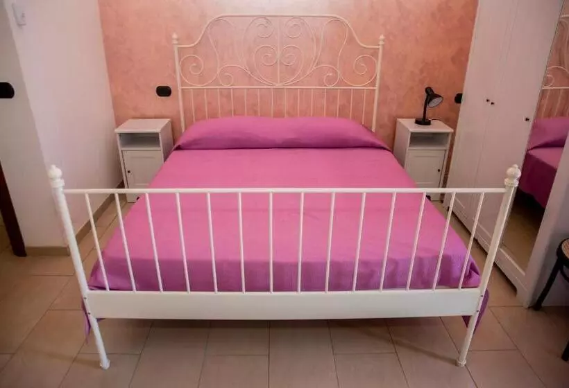 تختخواب و صبحانه Il Poggio Veronica