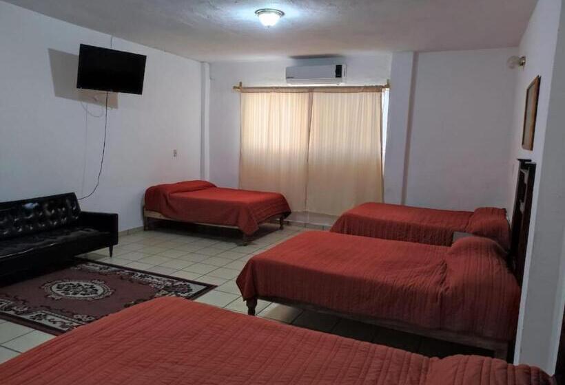 هتل Premier Rioverde