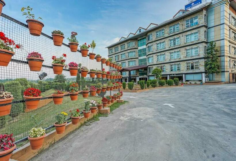Hotel The Chinar Resort & Spa, Srinagar