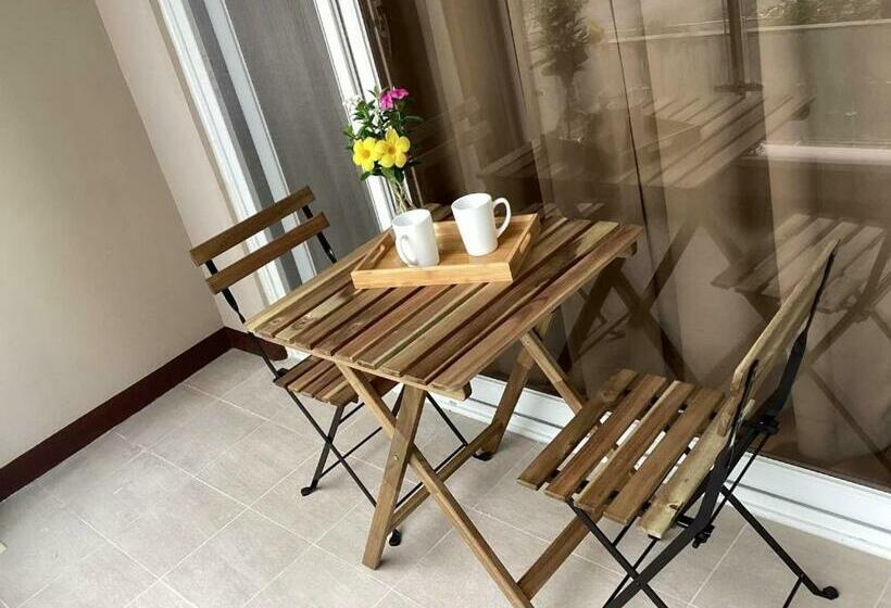 Luxury Condo In Clark Pampanga Beside Hilton Hotel And Casino