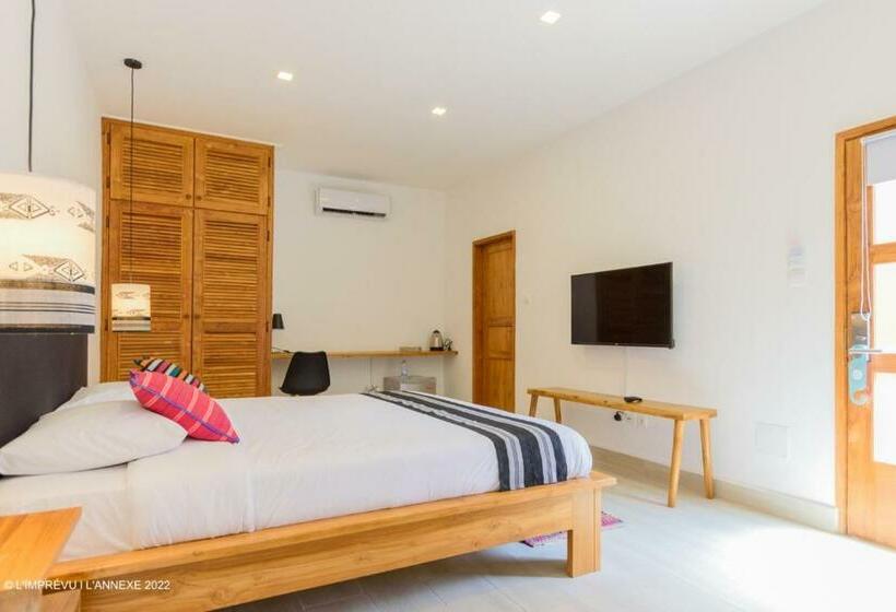 پانسیون L Imprévu L Annexe