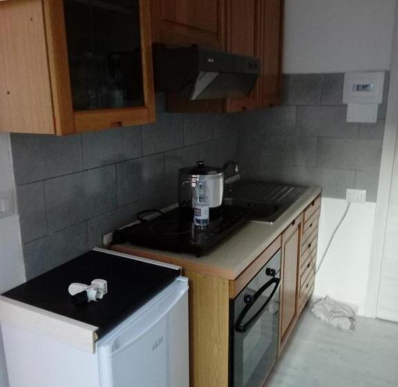 פנסיון Monolocaleoptional C I R C E Ragusa Centro Corso Italia