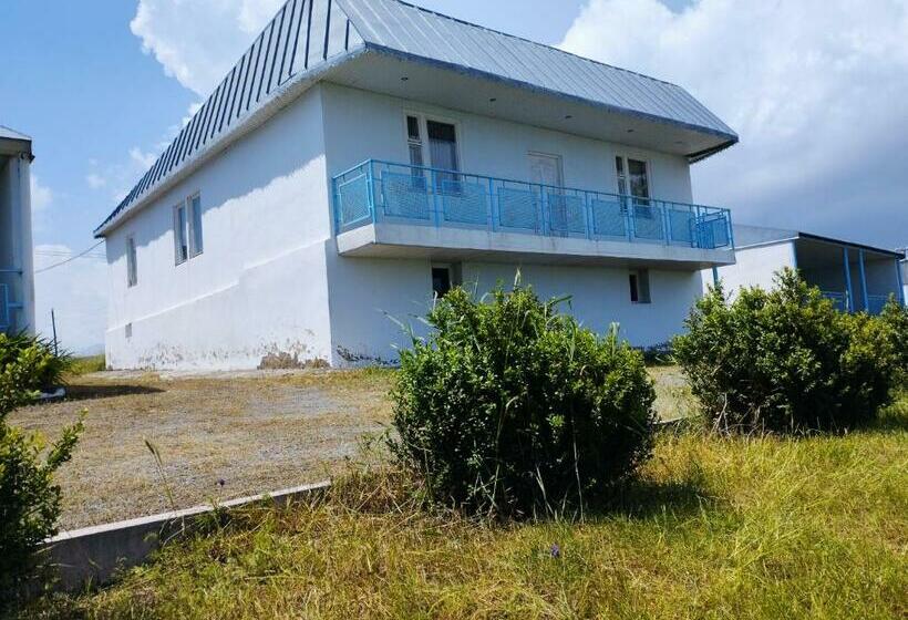 پانسیون Sevan   White House