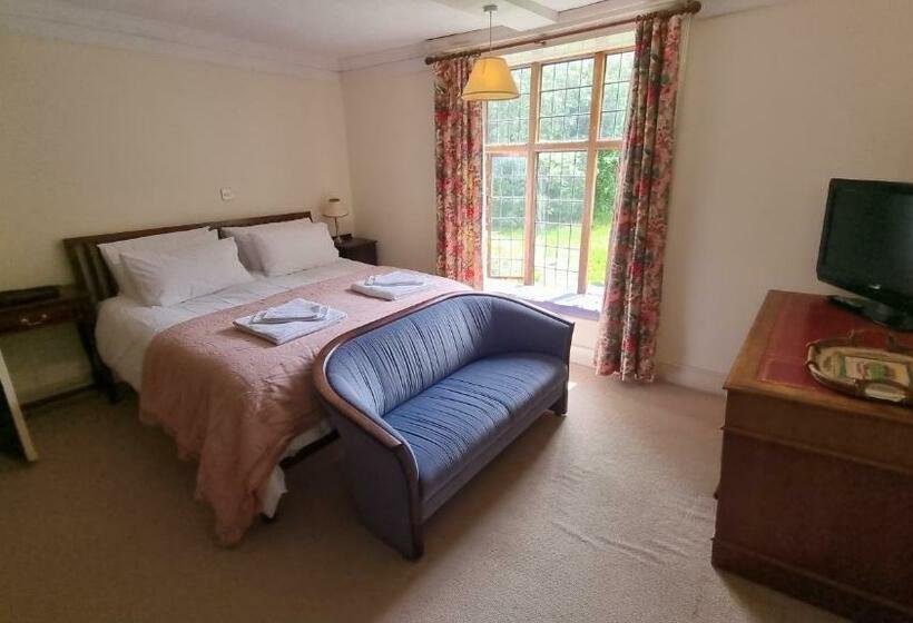 ベッドアンドブレックファースト Old Manor House