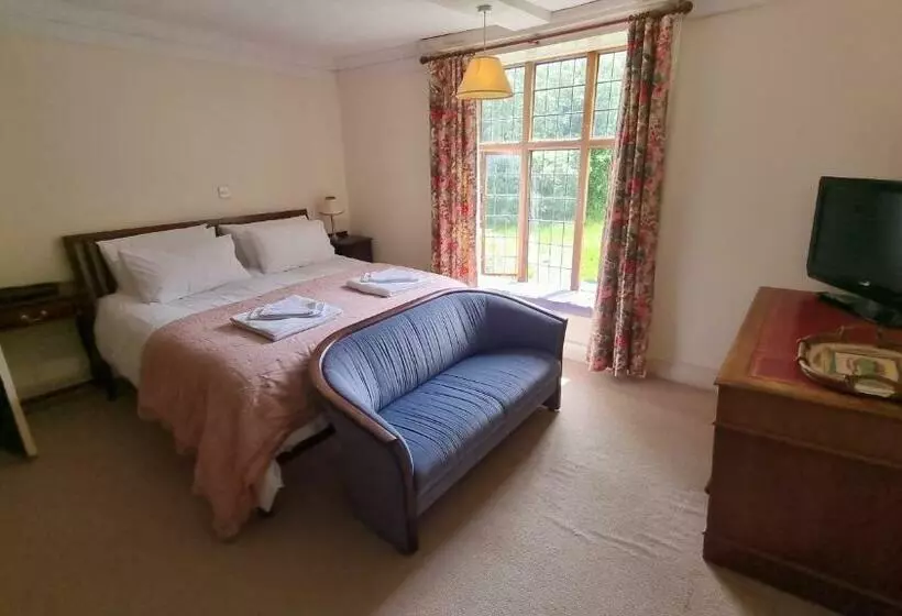 ベッドアンドブレックファースト Old Manor House