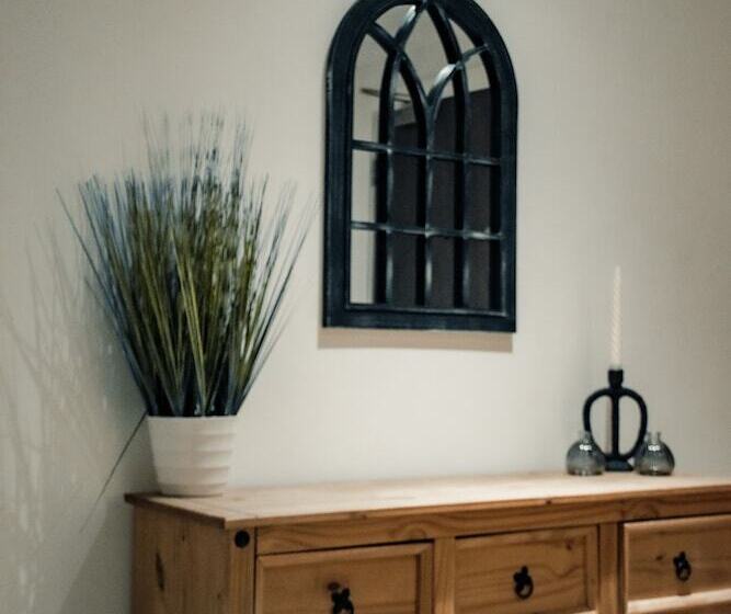 Bv Comfy Basement Apartment At Conditioning House