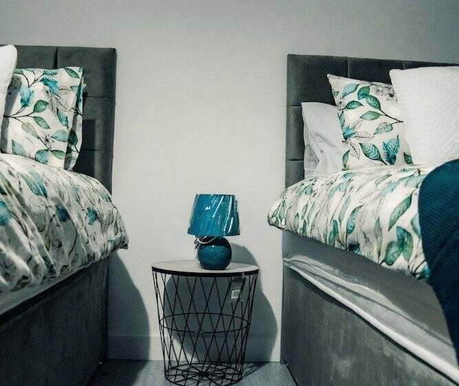 Bv Comfy Basement Apartment At Conditioning House