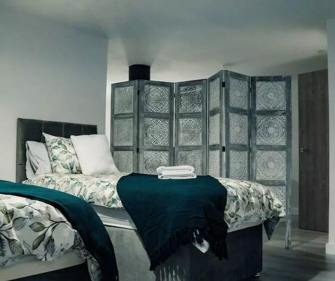 Bv Comfy Basement Apartment At Conditioning House