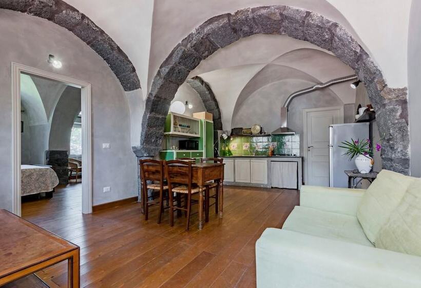 Gli Iris Apartments By Wonderful Italy