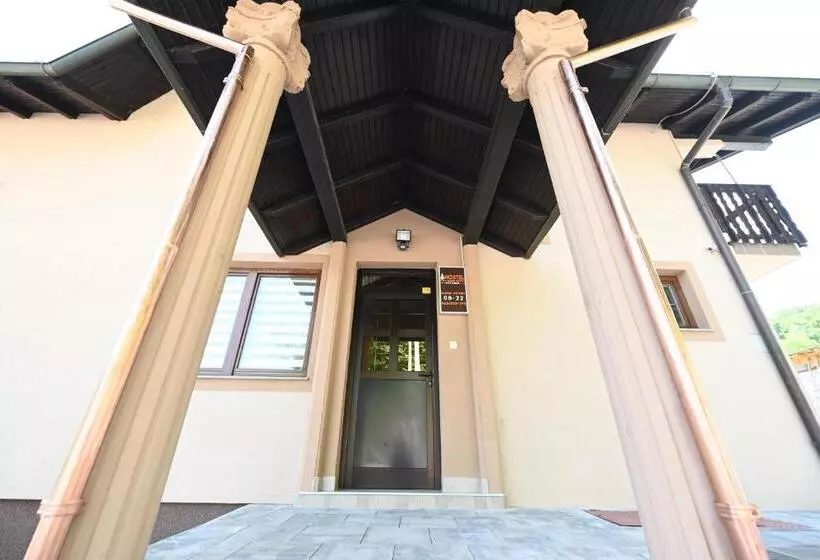 هاستل Sobe   Rooms Drvorez