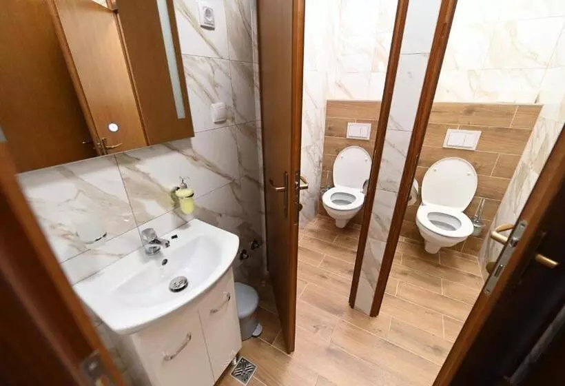 هاستل Sobe   Rooms Drvorez