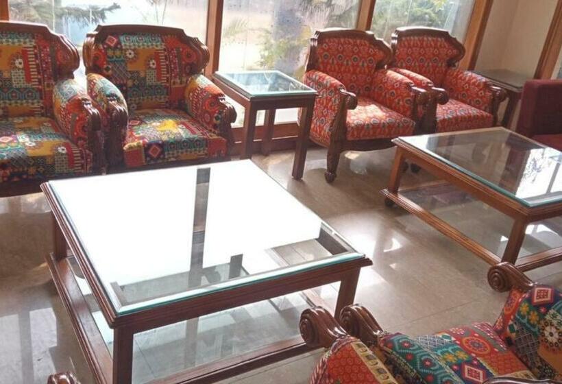 酒店 Ganga Azure Delhi By Howard