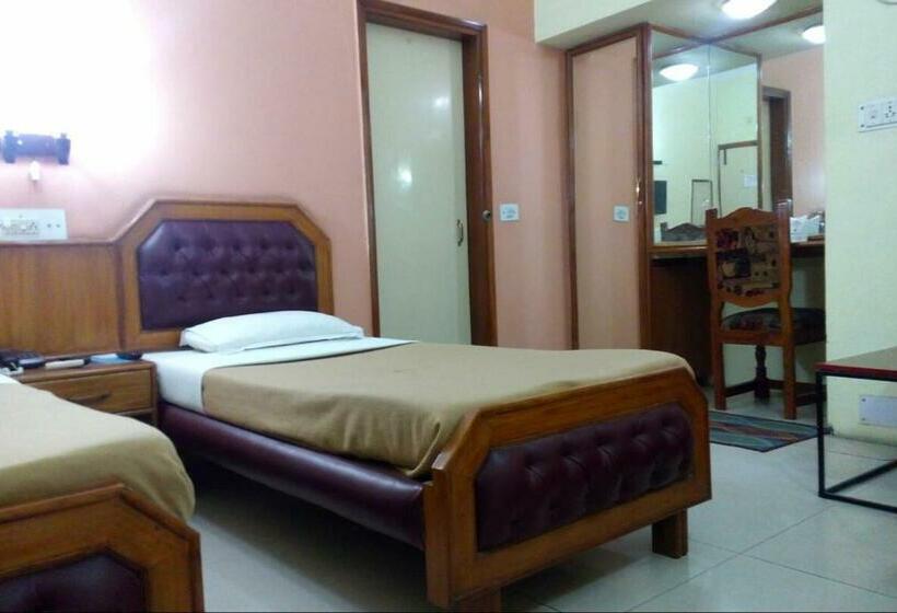 酒店 Ganga Azure Delhi By Howard