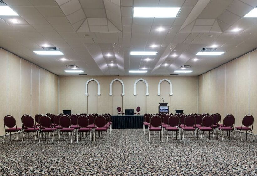 Szálloda Glengarry Extended Stays