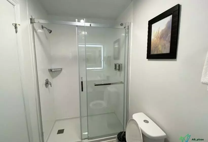 Hotelli Glengarry Extended Stays