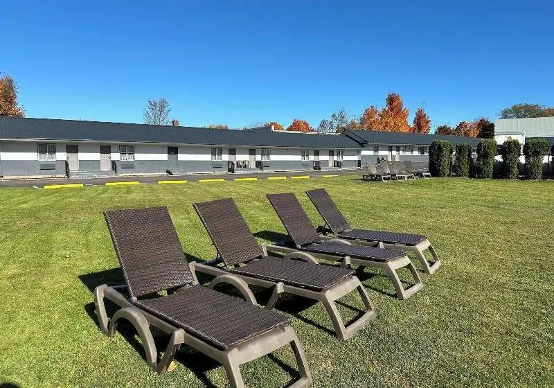 ホテル Glengarry Extended Stays