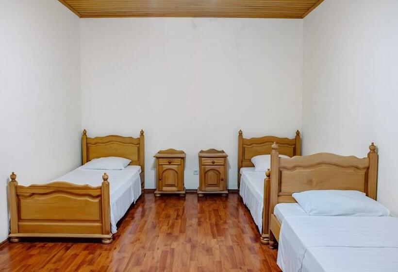 هتل Kvariati Palma