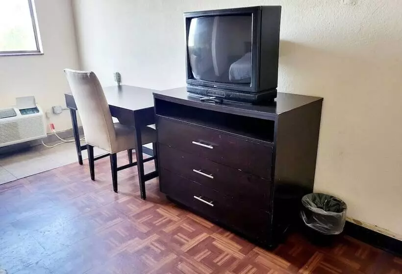 ホテル Metro Inn & Suites