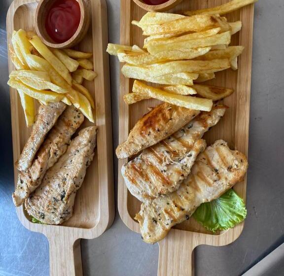 בית מלון כפרי Velipoja Park