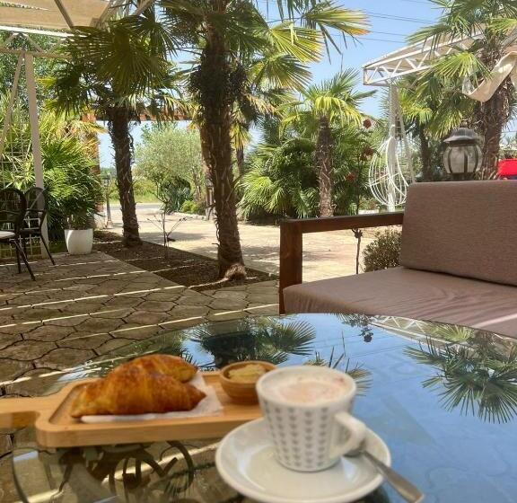 בית מלון כפרי Velipoja Park