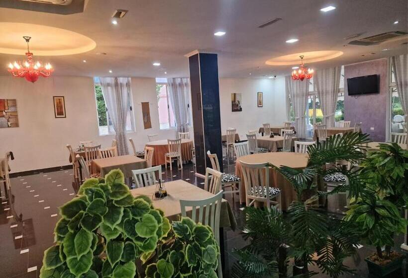 בית מלון כפרי Velipoja Park