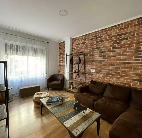 پانسیون Az The Bridge Hostel   Coliving