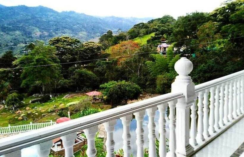 ホテル Finca Campestre Rancho Alegre