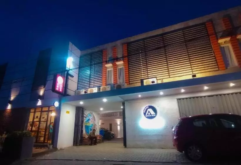 هتل Rumah Kopi Syariah