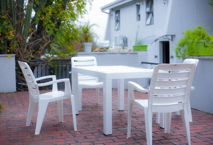 Пансион Kv Luxury Guest House