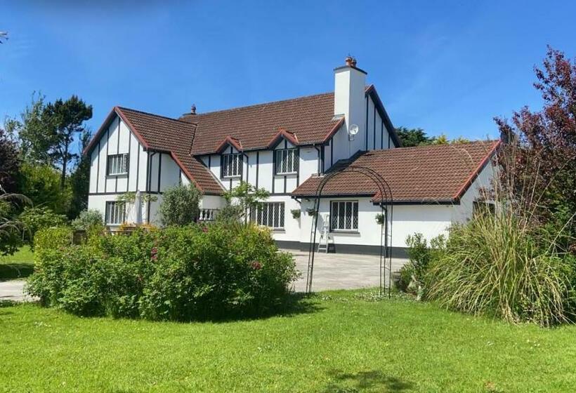 פנסיון Sycamore Lodge