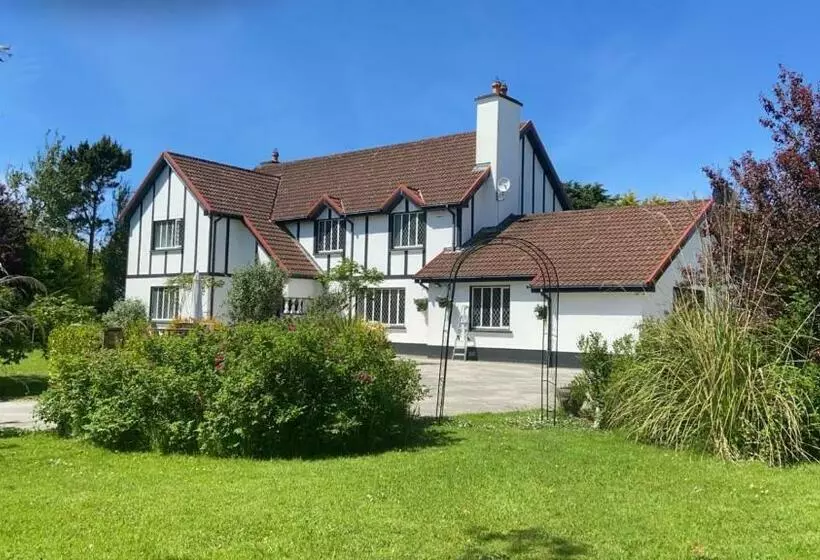 ペンション Sycamore Lodge