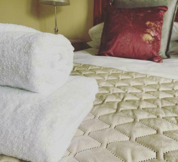 פנסיון Sycamore Lodge