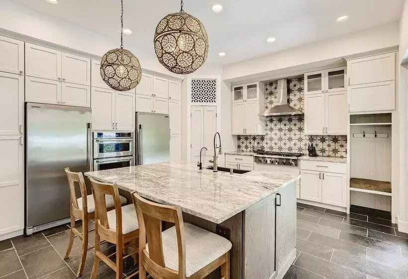 Villa Del Flamingo 4bd 3ba Private