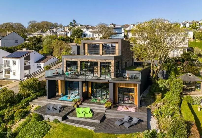 Aamiaismajoitus (B&B) Chy Conary