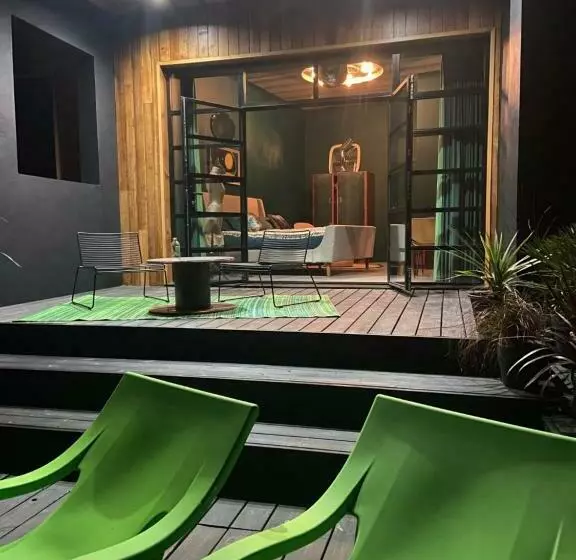 Aamiaismajoitus (B&B) Chy Conary