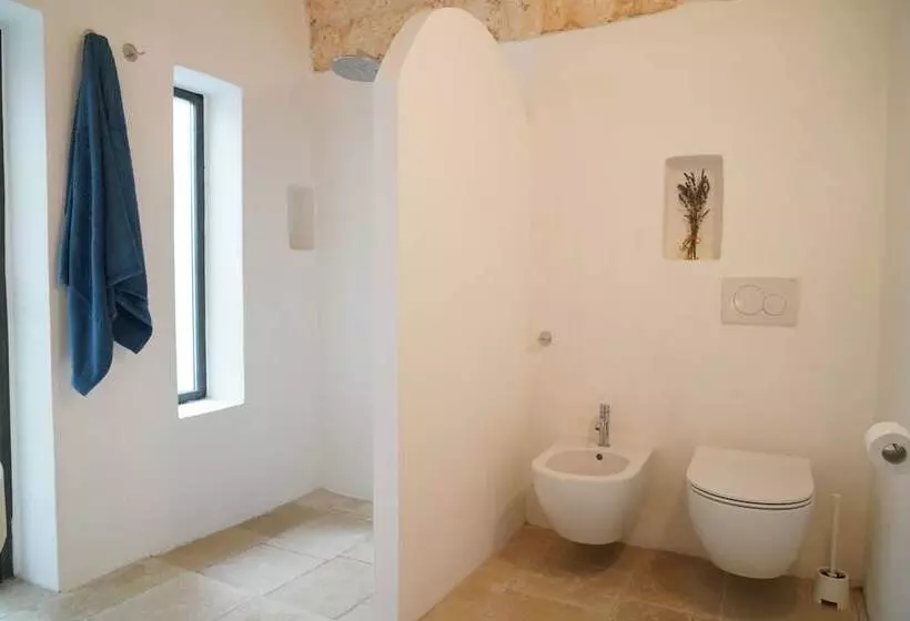 Il Biancospino   Graziosa Dimora Con Vasca In Camera